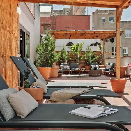 Spacest - Carrer De Josep Torres G Barcelona